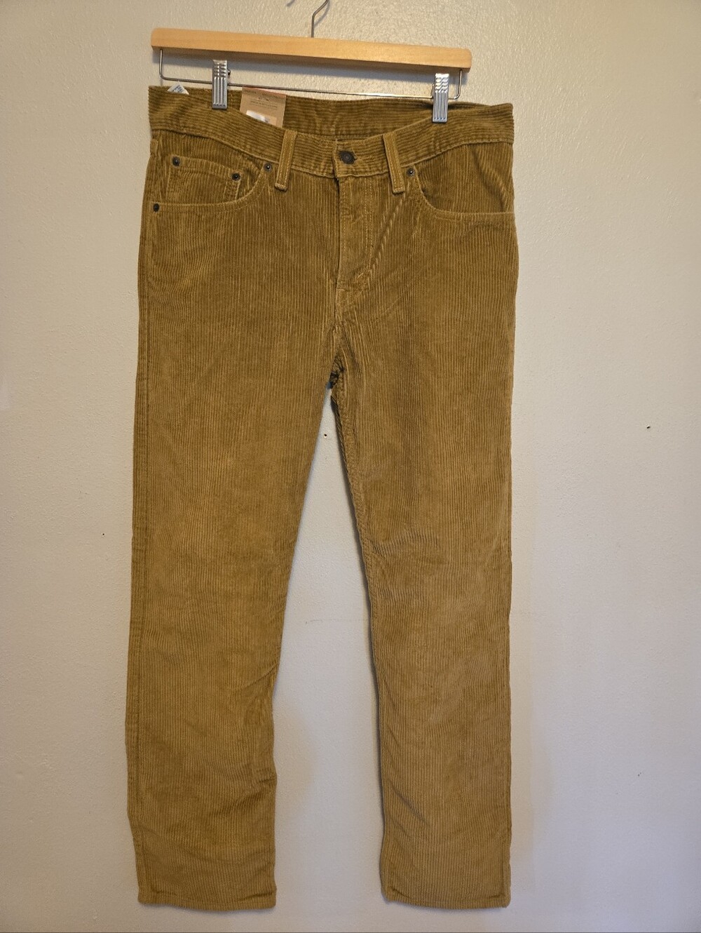 Levis Low‎ Pro Corduroy Pants Mid Rise Straight Leg Tan 30x30 NWT